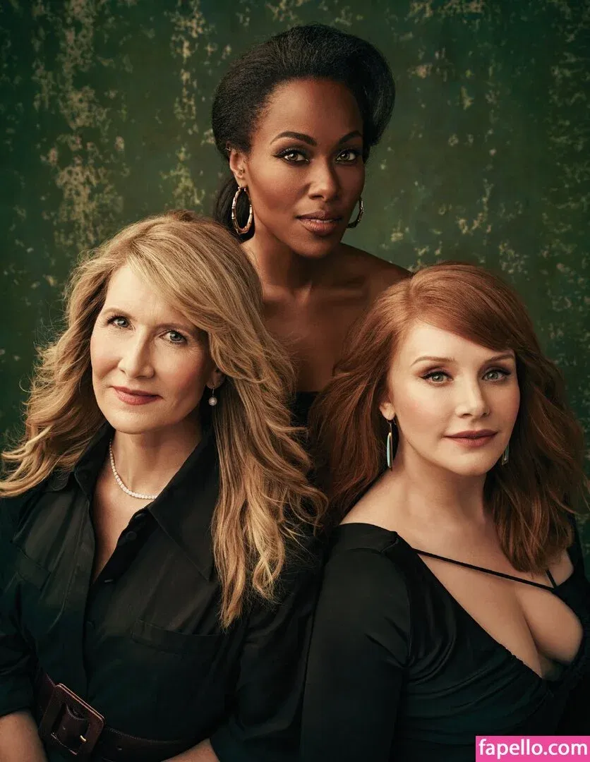 Bryce Dallas Howard Onlyfans Photo Gallery 