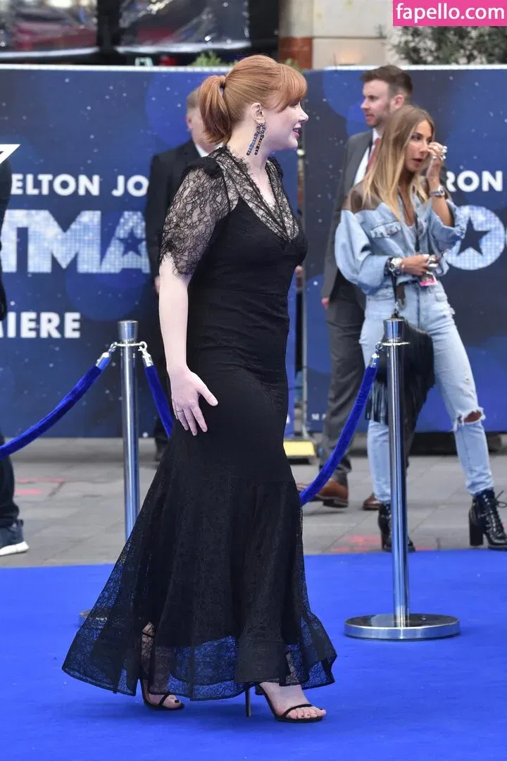 Bryce Dallas Howard Onlyfans Photo Gallery 