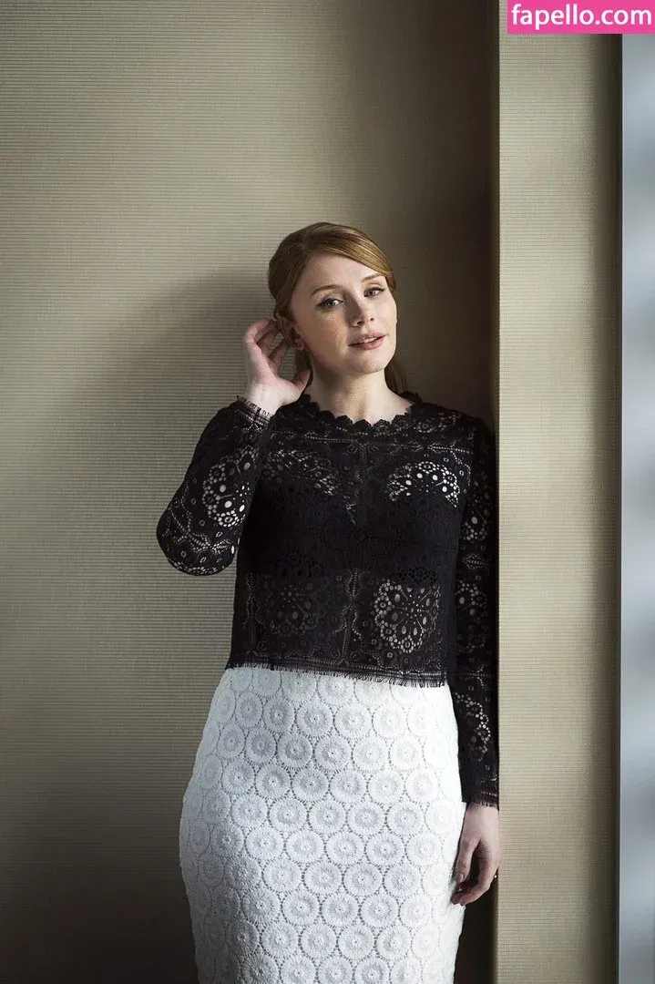 Bryce Dallas Howard Onlyfans Photo Gallery 