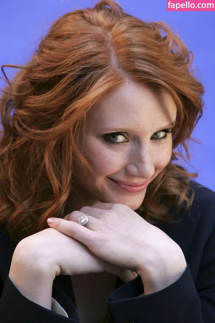 Bryce Dallas Howard Onlyfans Photo Gallery 