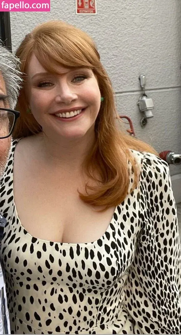 Bryce Dallas Howard Onlyfans Photo Gallery 