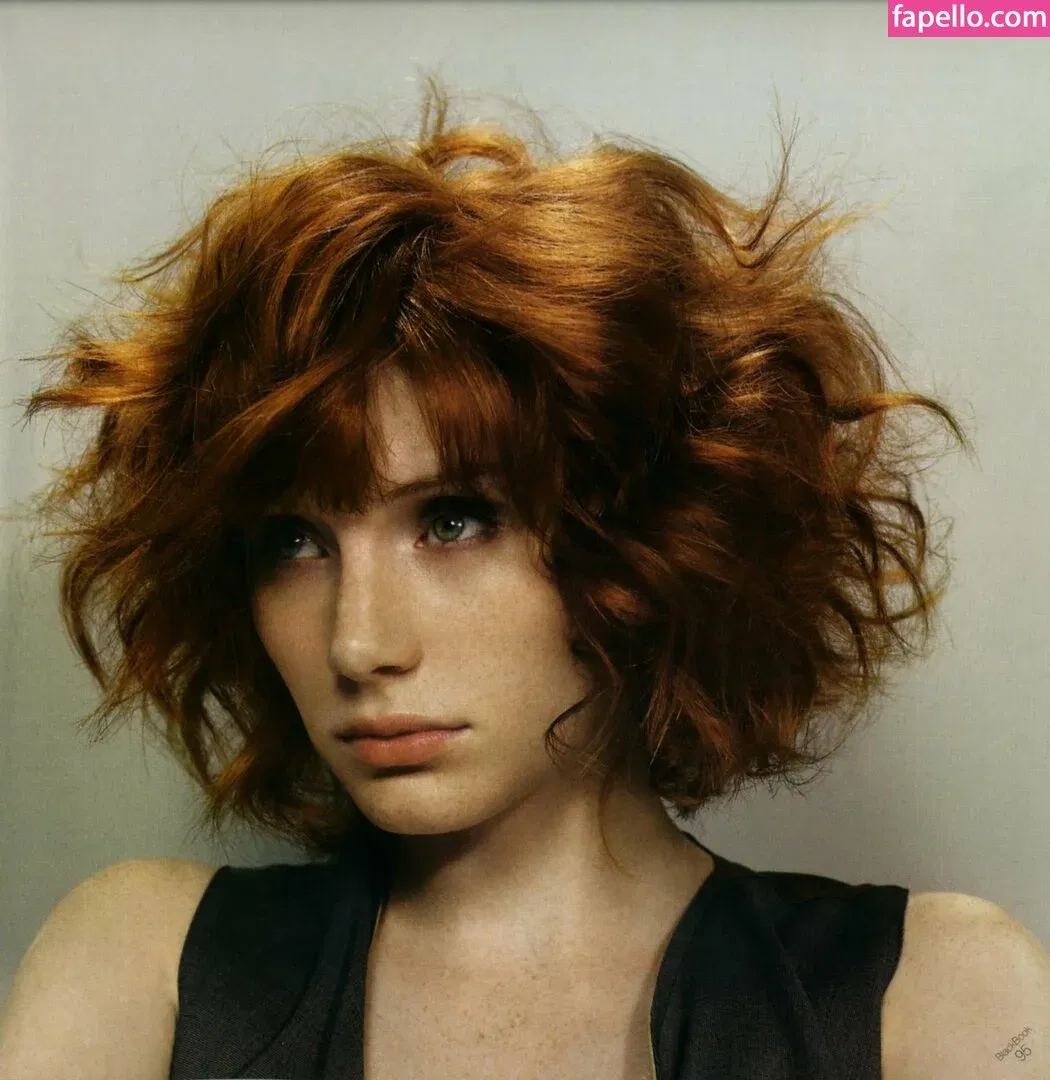 Bryce Dallas Howard Onlyfans Photo Gallery 