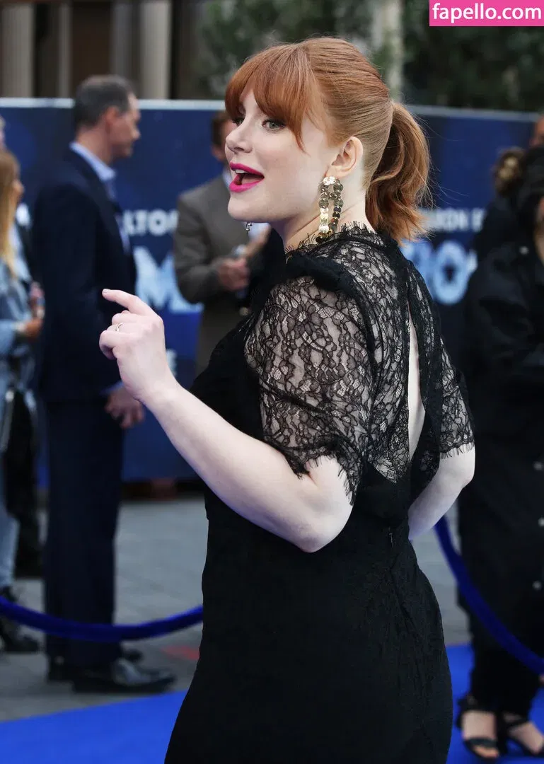 Bryce Dallas Howard Onlyfans Photo Gallery 