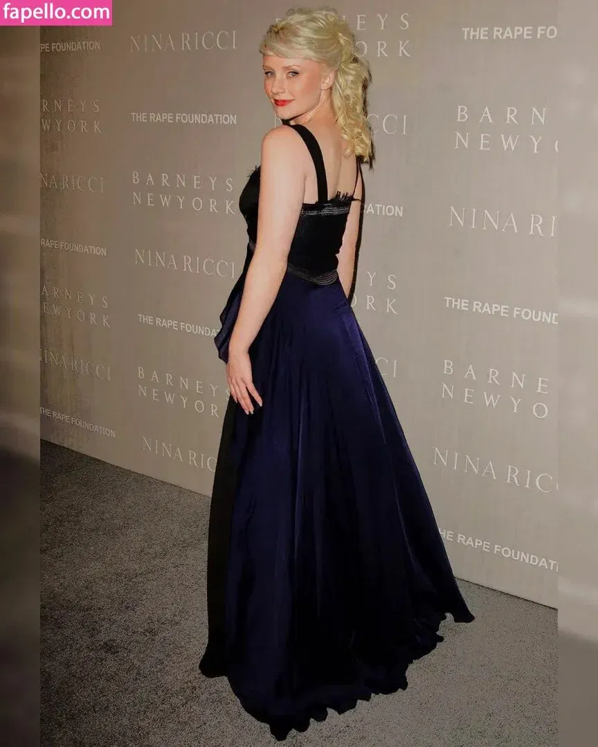 Bryce Dallas Howard Onlyfans Photo Gallery 