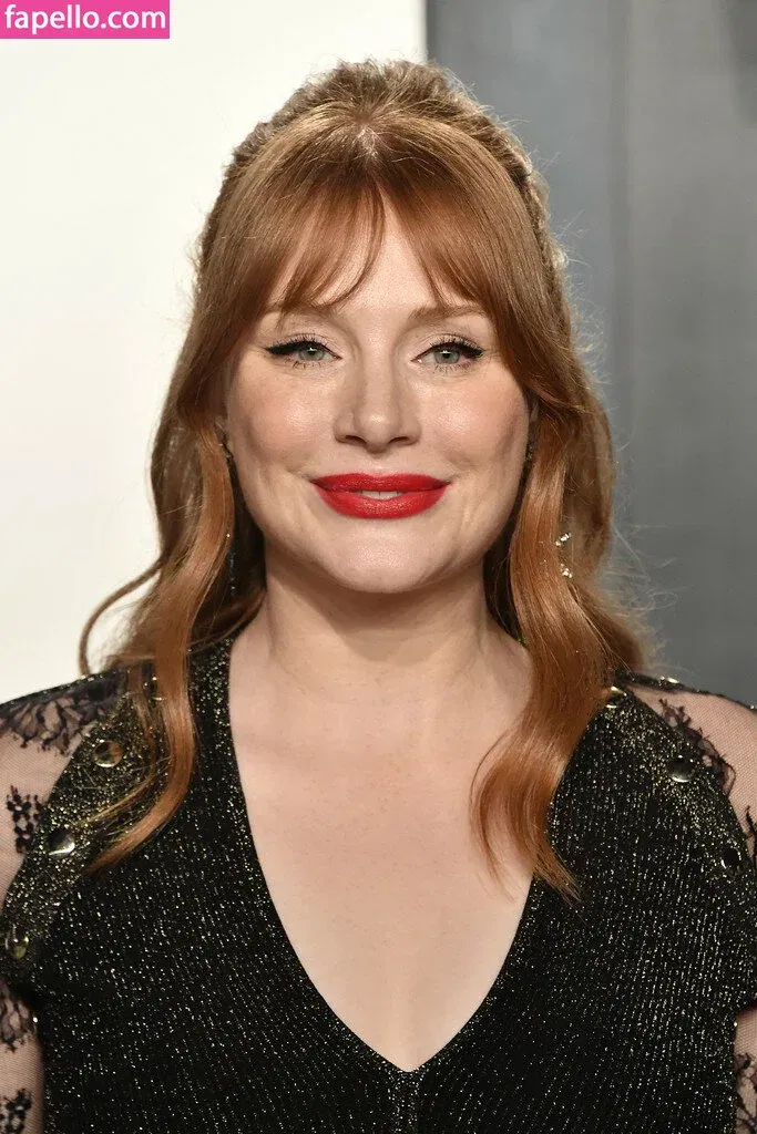 Bryce Dallas Howard Onlyfans Photo Gallery 