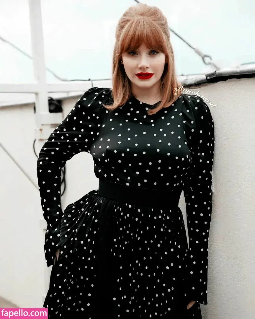 Bryce Dallas Howard Onlyfans Photo Gallery 