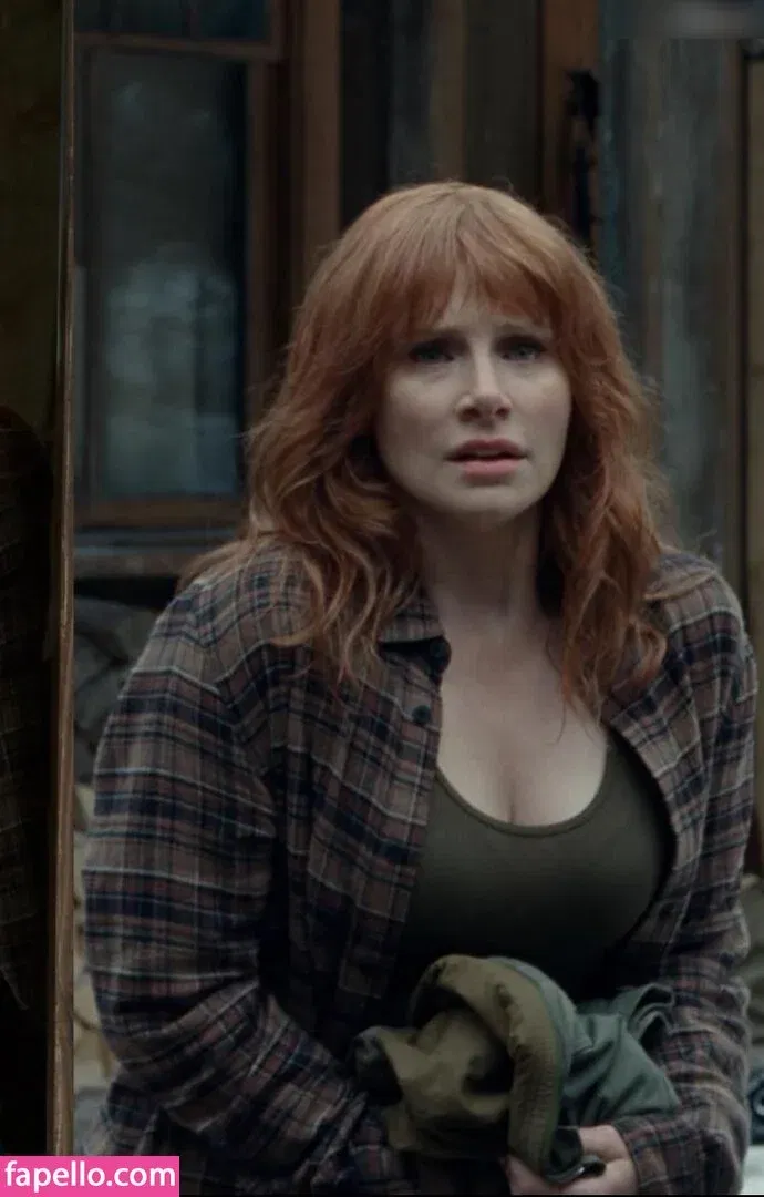 Bryce Dallas Howard Onlyfans Photo Gallery 