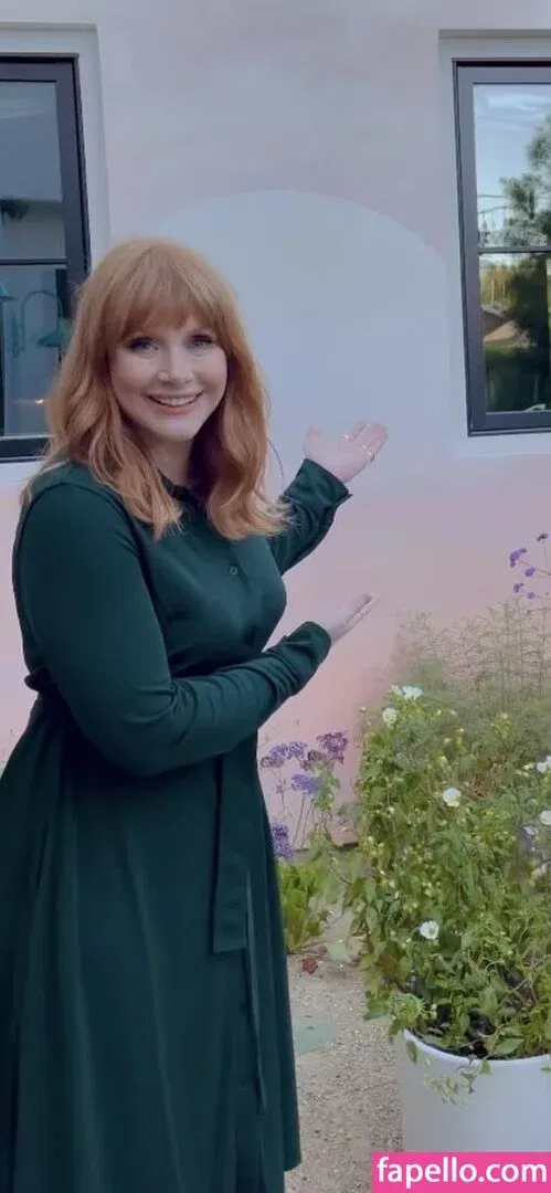 Bryce Dallas Howard Onlyfans Photo Gallery 