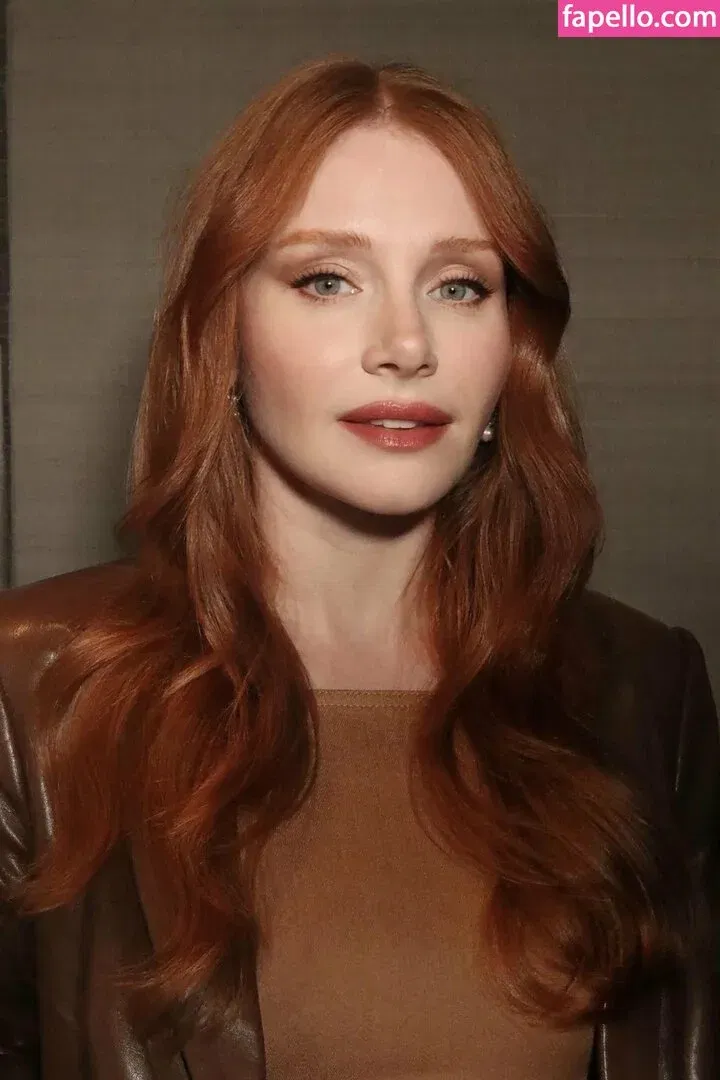 Bryce Dallas Howard Onlyfans Photo Gallery 