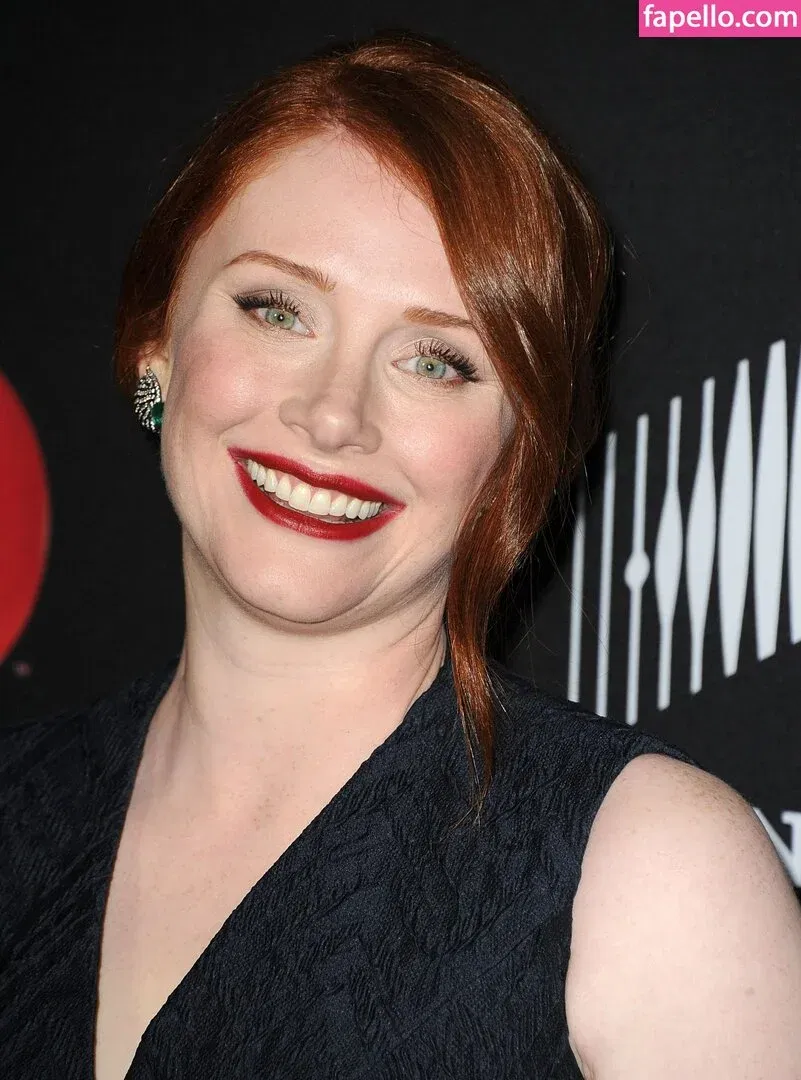 Bryce Dallas Howard Onlyfans Photo Gallery 