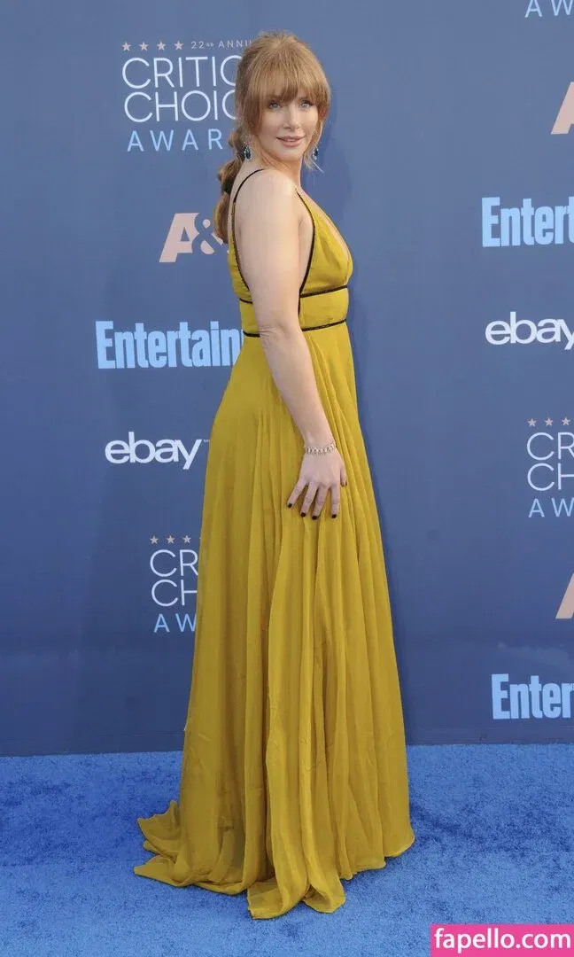 Bryce Dallas Howard Onlyfans Photo Gallery 