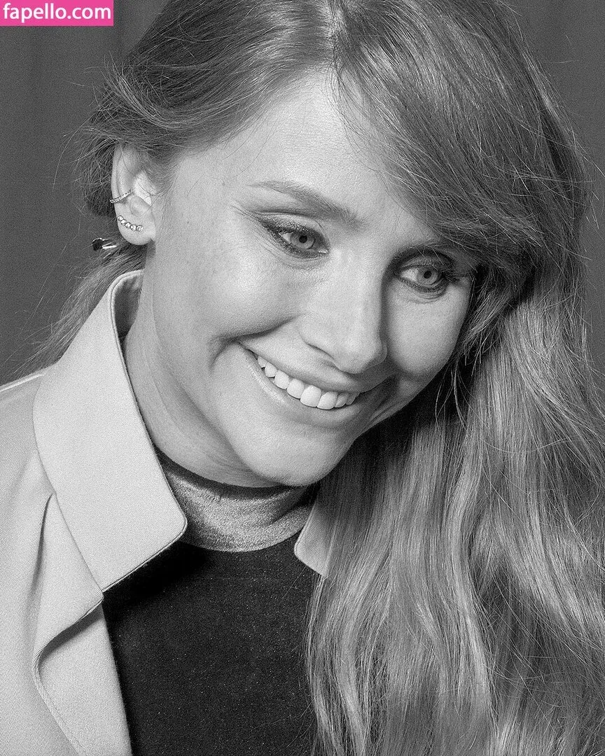 Bryce Dallas Howard Onlyfans Photo Gallery 