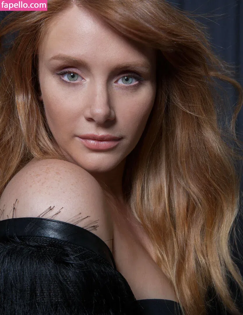 Bryce Dallas Howard Onlyfans Photo Gallery 