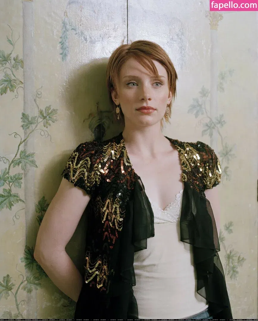 Bryce Dallas Howard Onlyfans Photo Gallery 