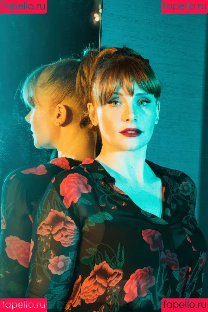Bryce Dallas Howard Onlyfans Photo Gallery 