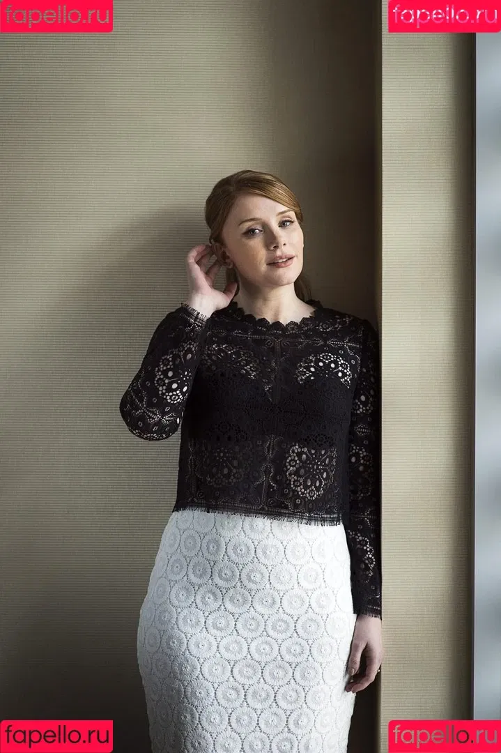 Bryce Dallas Howard Onlyfans Photo Gallery 