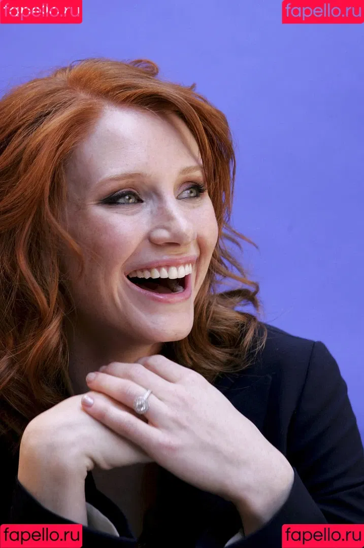 Bryce Dallas Howard Onlyfans Photo Gallery 
