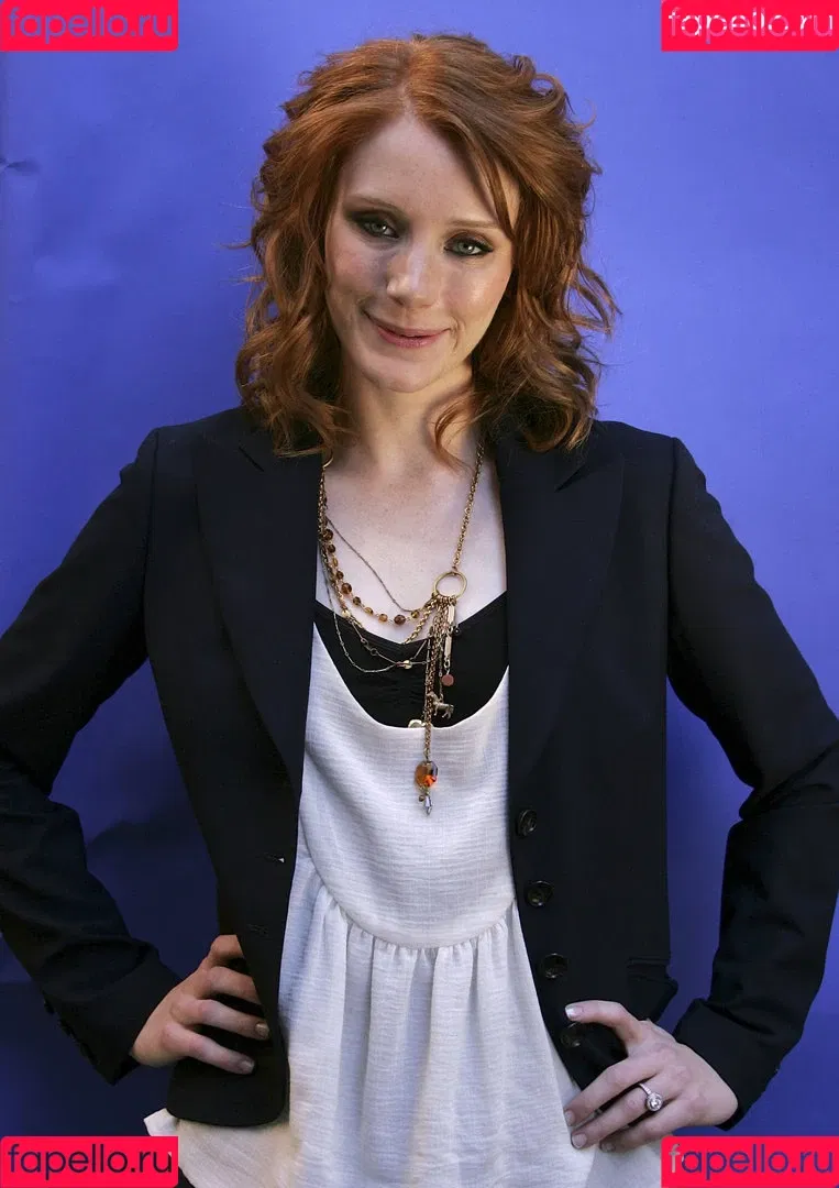 Bryce Dallas Howard Onlyfans Photo Gallery 