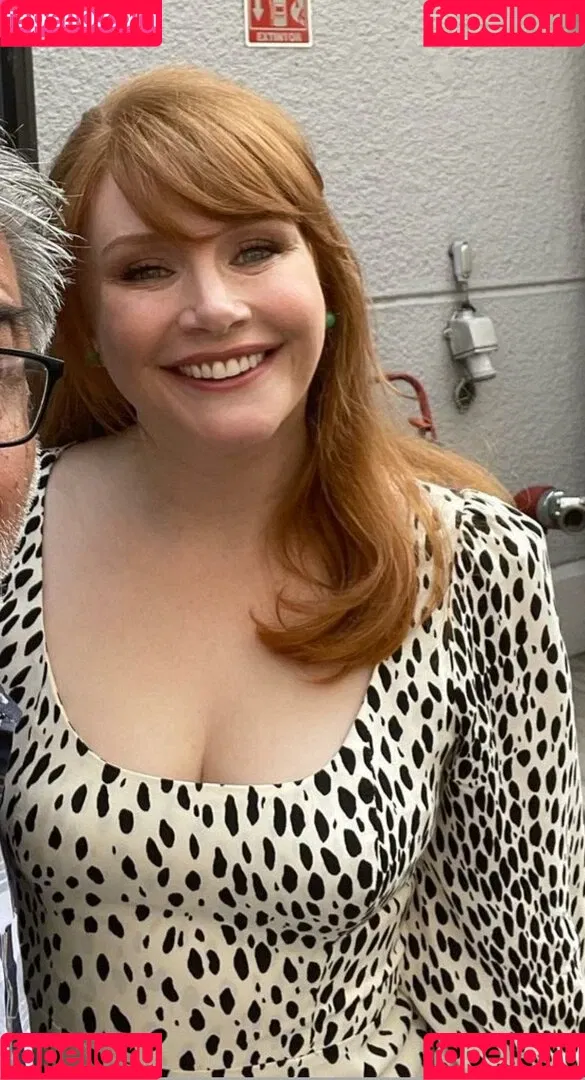 Bryce Dallas Howard Onlyfans Photo Gallery 