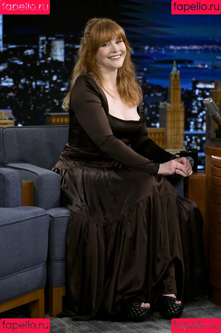 Bryce Dallas Howard Onlyfans Photo Gallery 