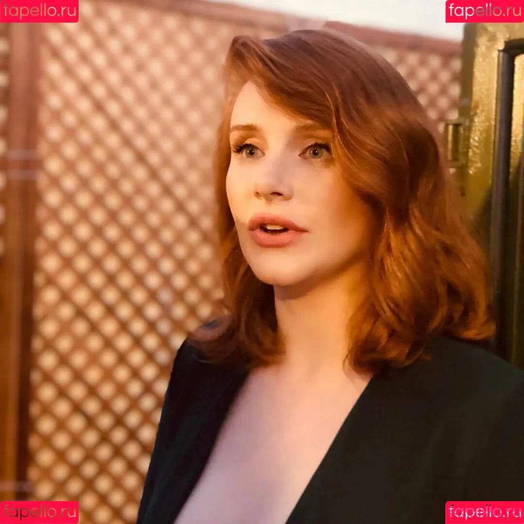Bryce Dallas Howard Onlyfans Photo Gallery 