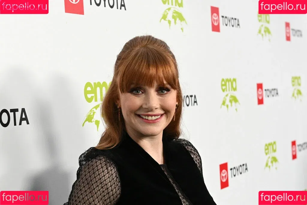 Bryce Dallas Howard Onlyfans Photo Gallery 