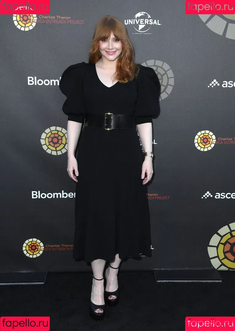 Bryce Dallas Howard Onlyfans Photo Gallery 