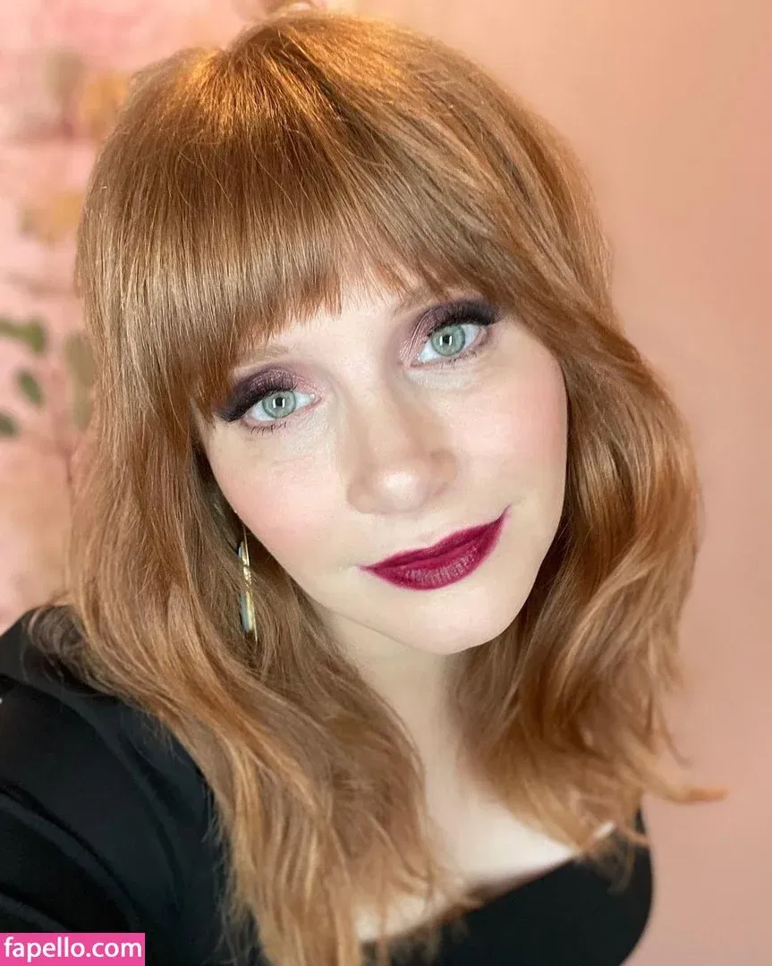 Bryce Dallas Howard Onlyfans Photo Gallery 