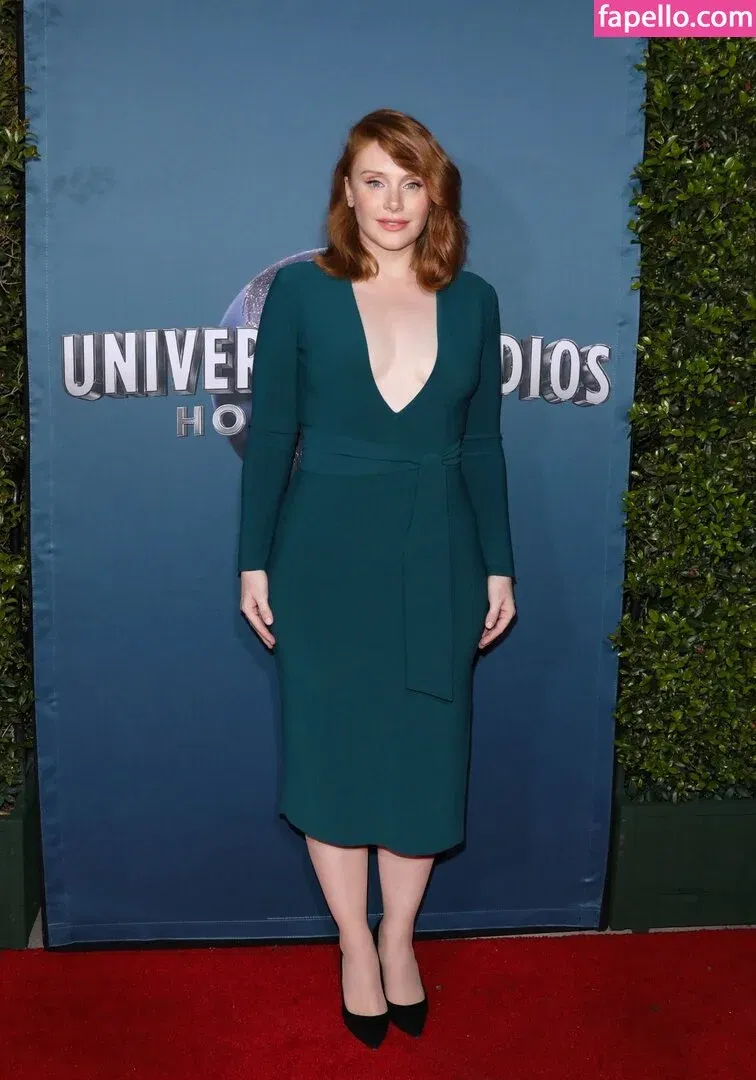 Bryce Dallas Howard Onlyfans Photo Gallery 