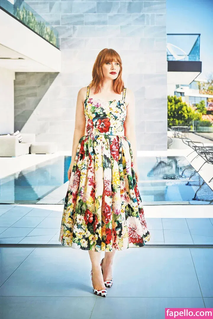 Bryce Dallas Howard Onlyfans Photo Gallery 