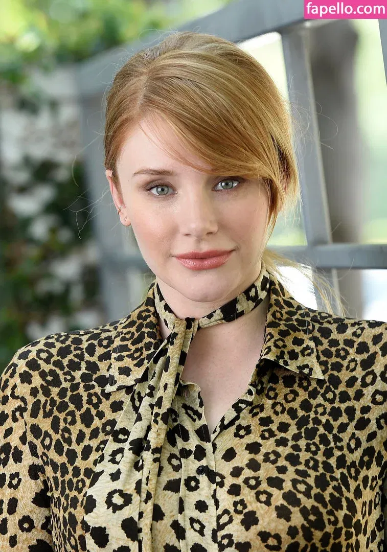 Bryce Dallas Howard Onlyfans Photo Gallery 