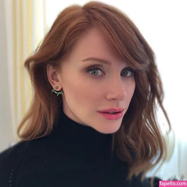 Bryce Dallas Howard Onlyfans Photo Gallery 