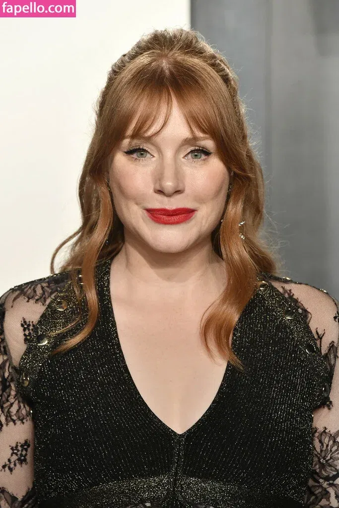 Bryce Dallas Howard Onlyfans Photo Gallery 