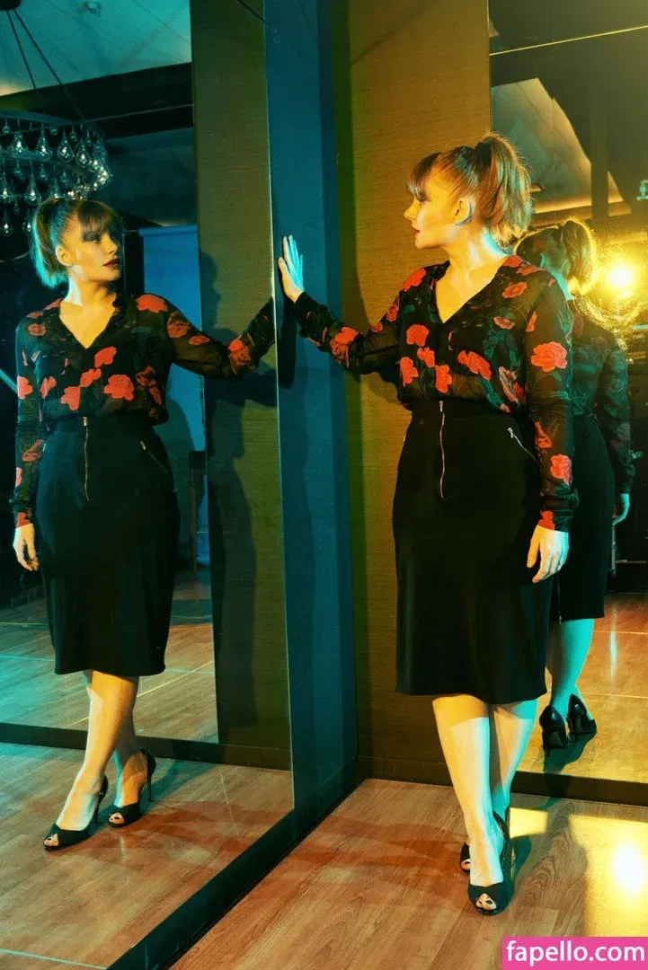 Bryce Dallas Howard Onlyfans Photo Gallery 