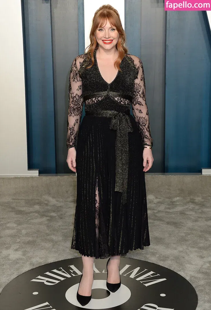 Bryce Dallas Howard Onlyfans Photo Gallery 