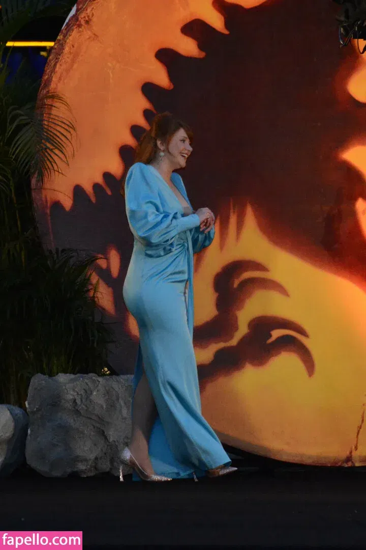 Bryce Dallas Howard Onlyfans Photo Gallery 