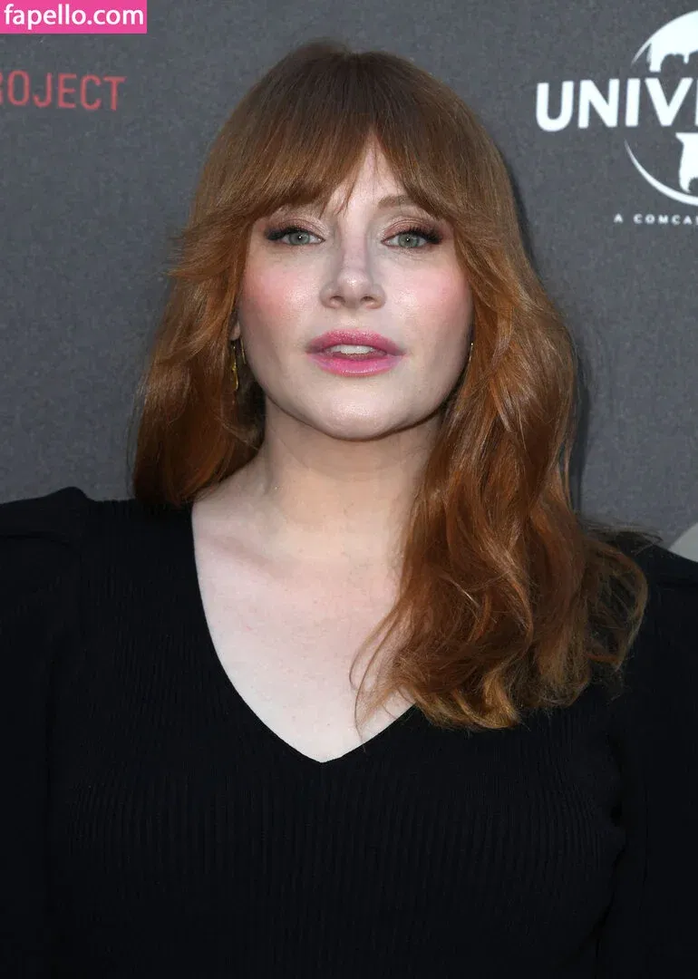Bryce Dallas Howard Onlyfans Photo Gallery 