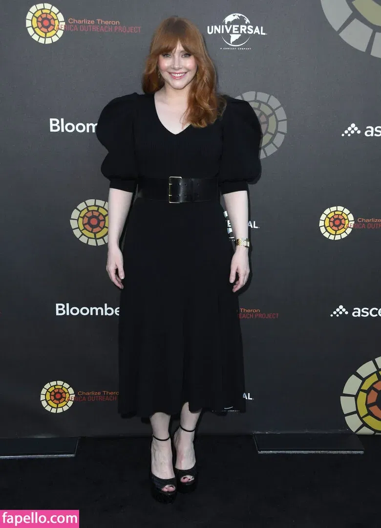 Bryce Dallas Howard Onlyfans Photo Gallery 