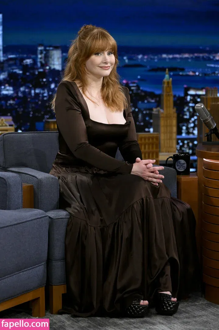 Bryce Dallas Howard Onlyfans Photo Gallery 