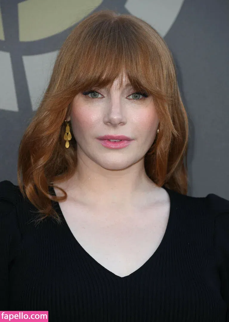 Bryce Dallas Howard Onlyfans Photo Gallery 
