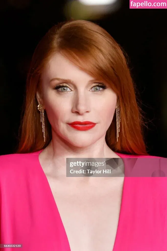 Bryce Dallas Howard Onlyfans Photo Gallery 