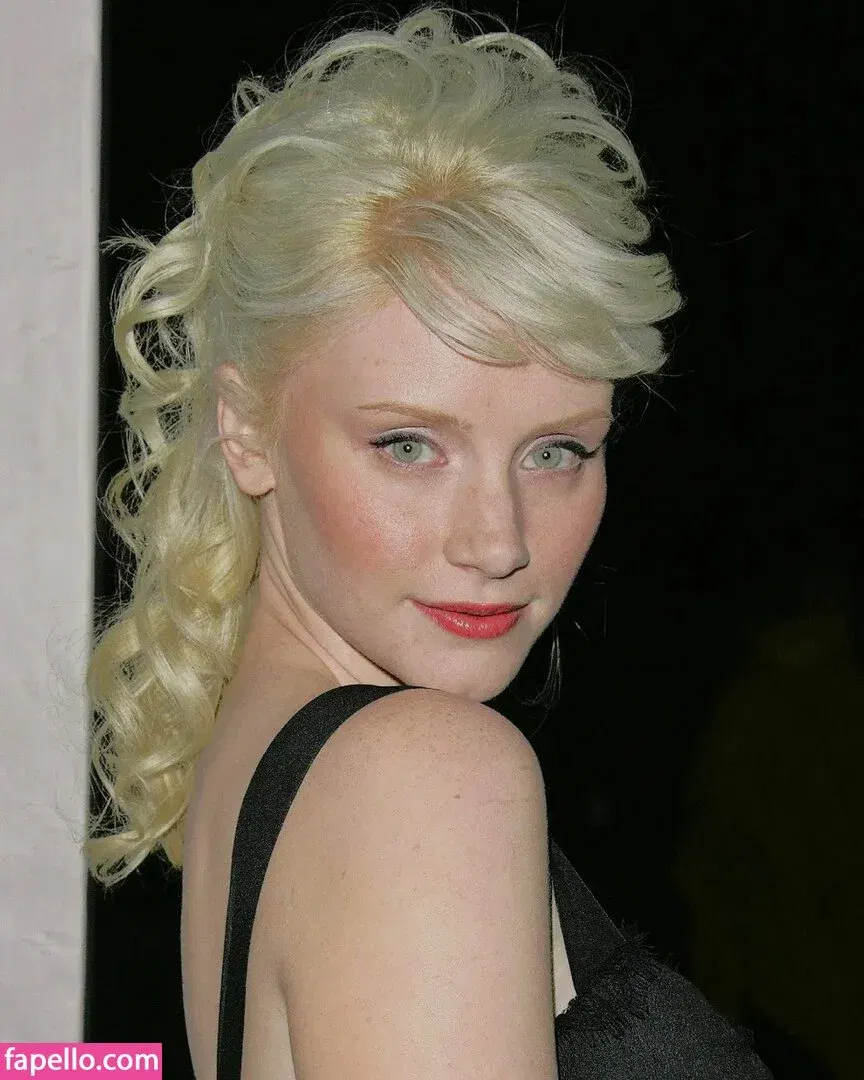 Bryce Dallas Howard Onlyfans Photo Gallery 