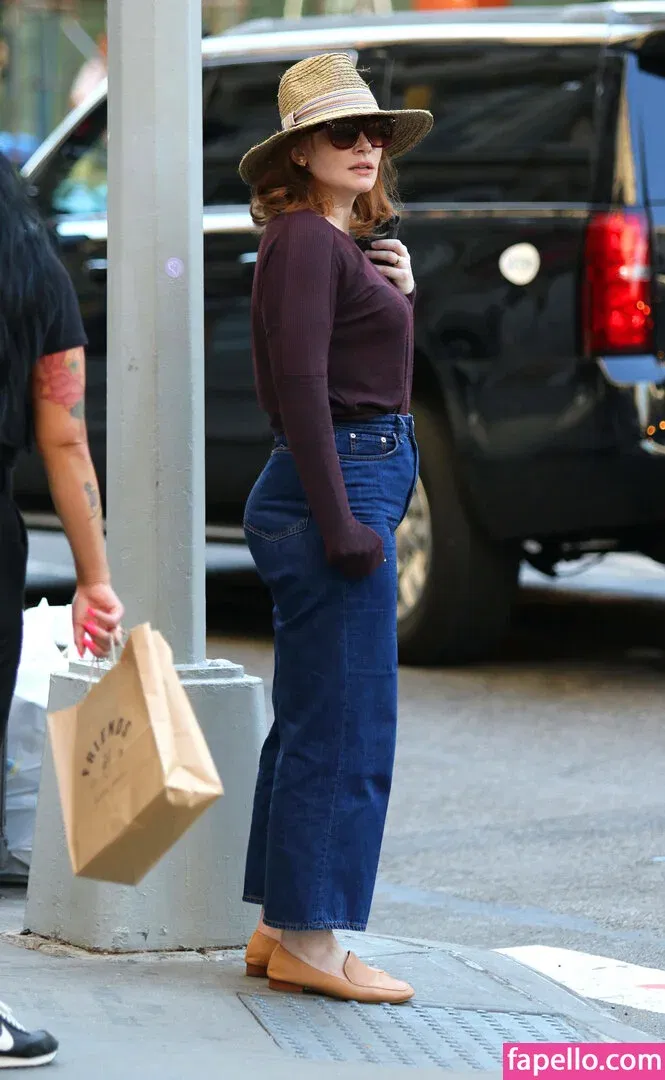 Bryce Dallas Howard Onlyfans Photo Gallery 