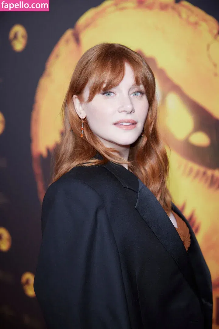 Bryce Dallas Howard Onlyfans Photo Gallery 