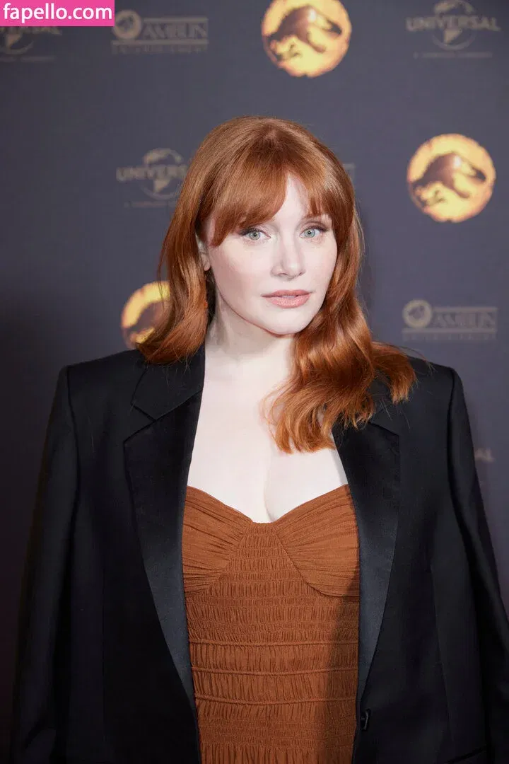 Bryce Dallas Howard Onlyfans Photo Gallery 