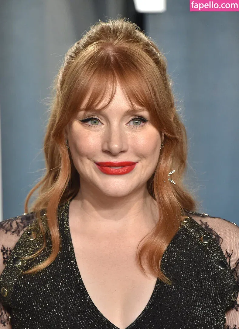 Bryce Dallas Howard Onlyfans Photo Gallery 