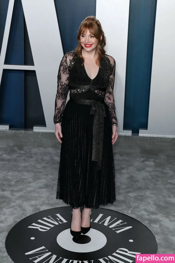 Bryce Dallas Howard Onlyfans Photo Gallery 