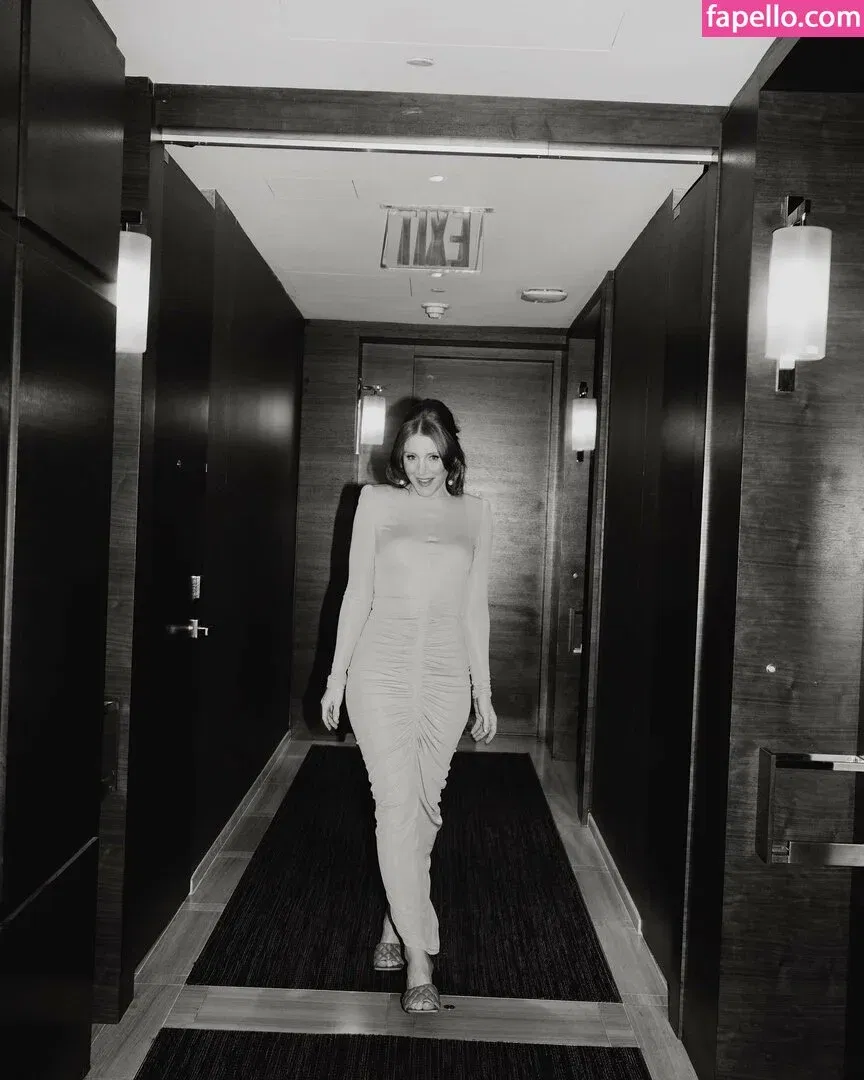 Bryce Dallas Howard Onlyfans Photo Gallery 