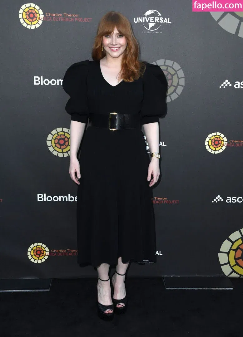 Bryce Dallas Howard Onlyfans Photo Gallery 