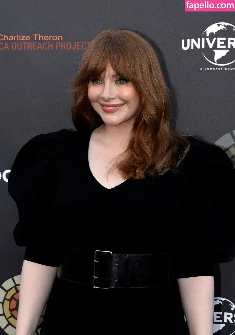 Bryce Dallas Howard Onlyfans Photo Gallery 